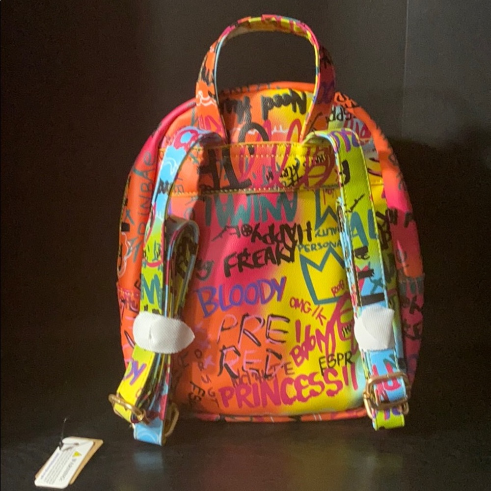 Graffiti backpack - Picture 4 of 8